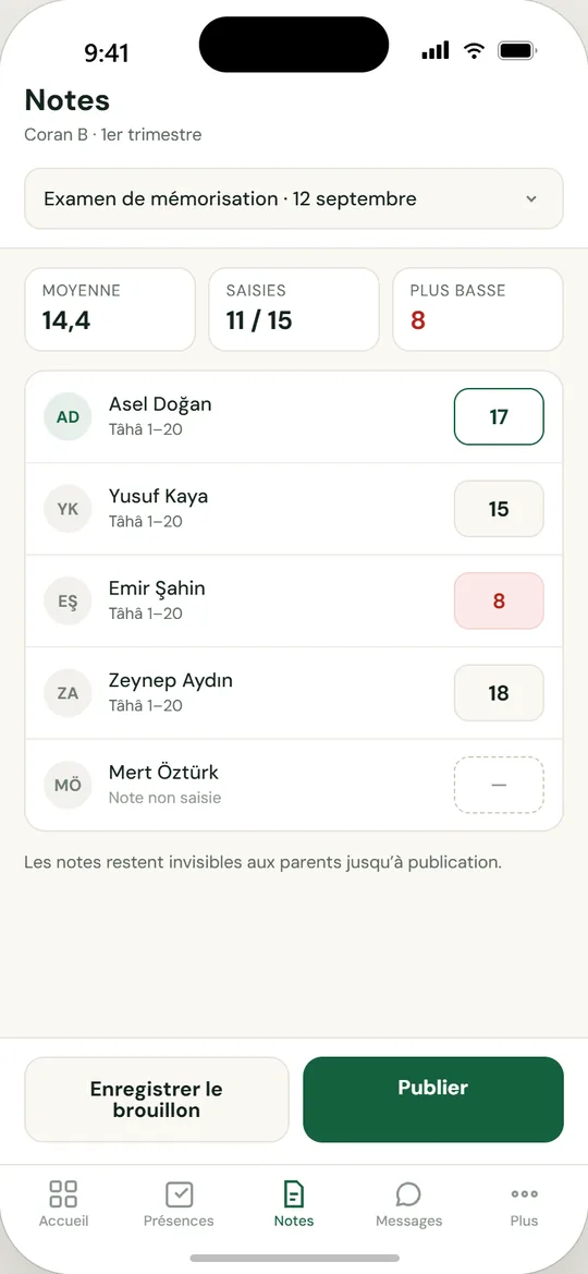 Écran de l'application mobile Mektebim : Des notes publiées quand vous le décidez